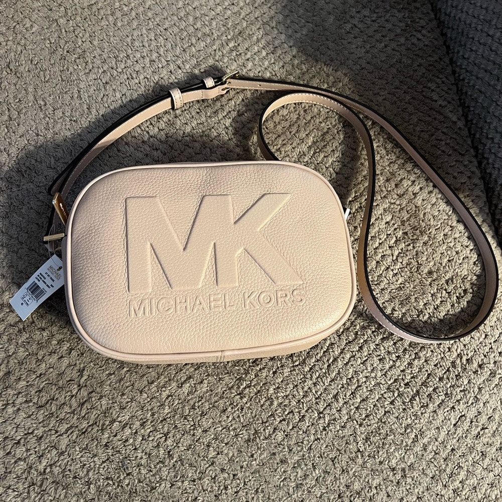 Michael Kors Medium Oval Camera Bag in Buff NWTS!